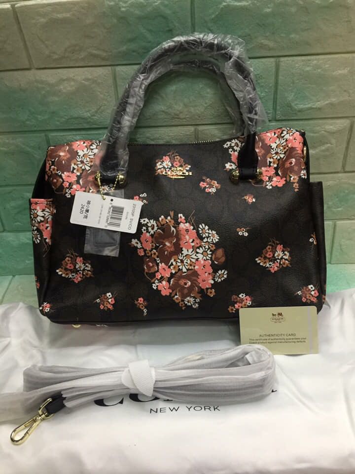 coach doctors bag with sling