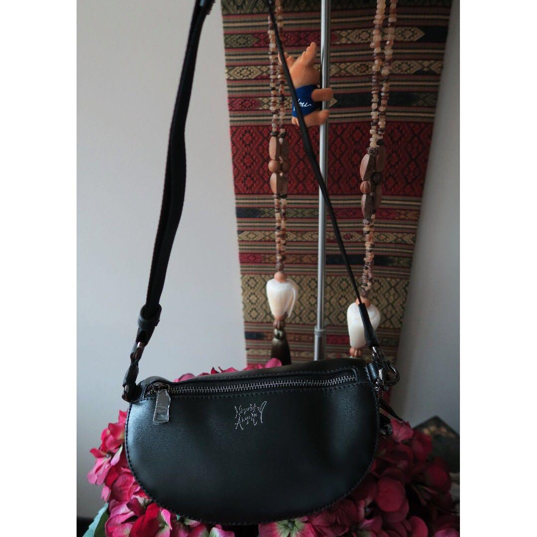 Selena gomez hotsell bunny belt bag