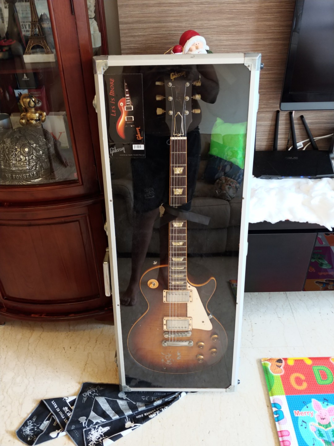 Gibson shop display case