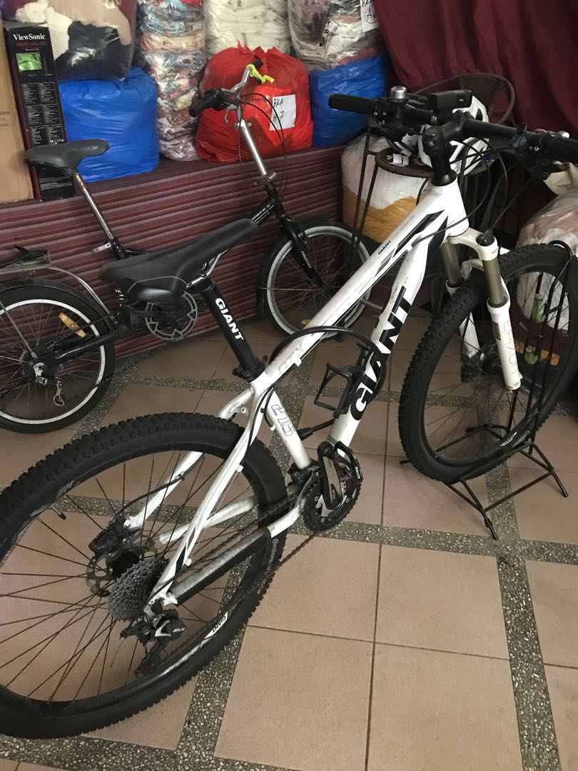 Giant atx shop 27.5 2016