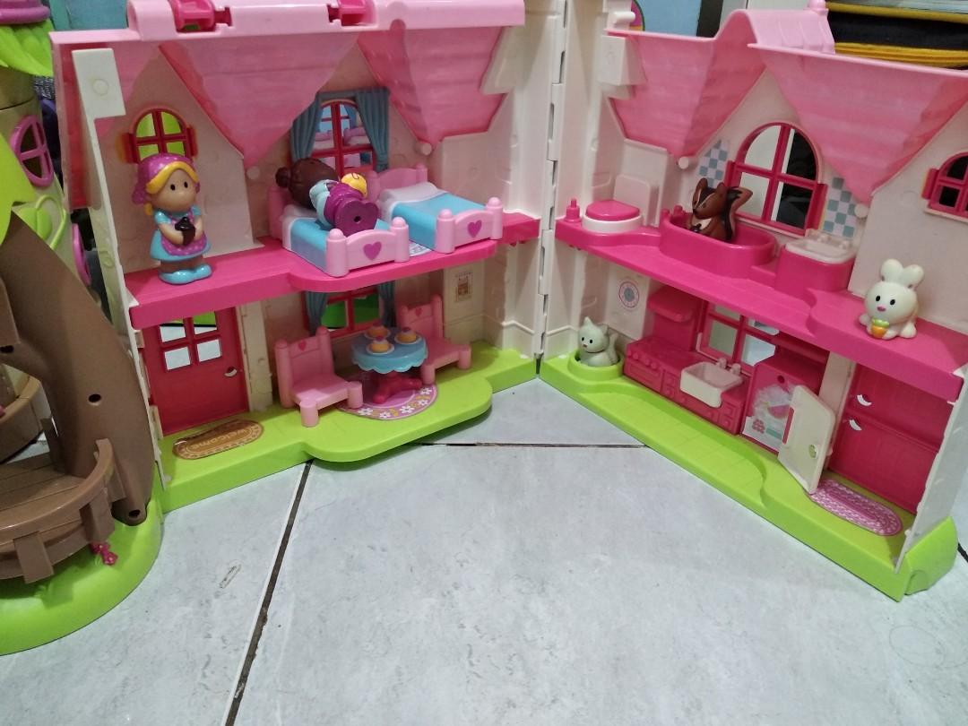 Happyland Cherry Lane Cottage Babies Kids Toys Walkers On
