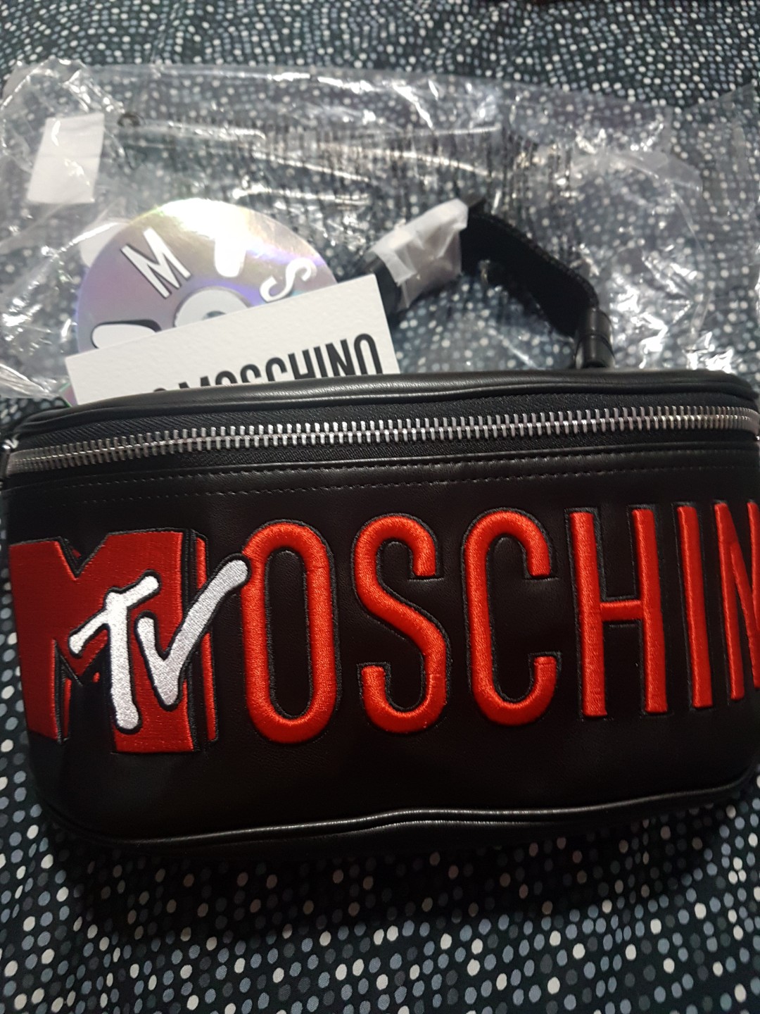 H&m moschino bum bag store