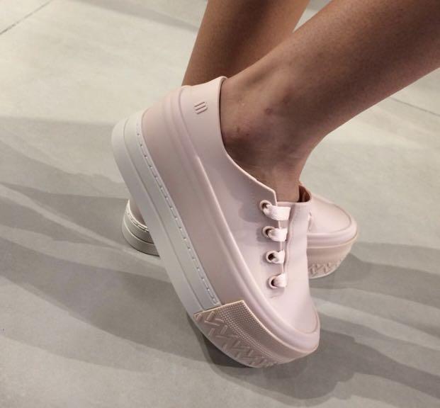 melissa sneaker platform