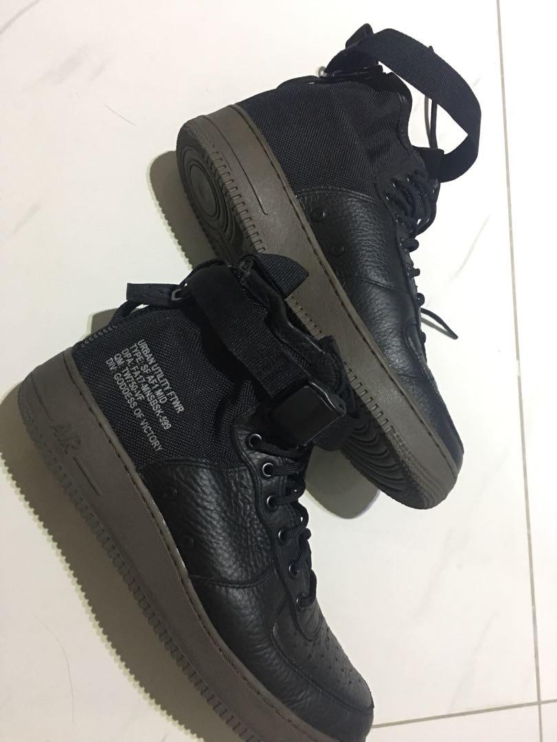 nike air force 1 mid special field