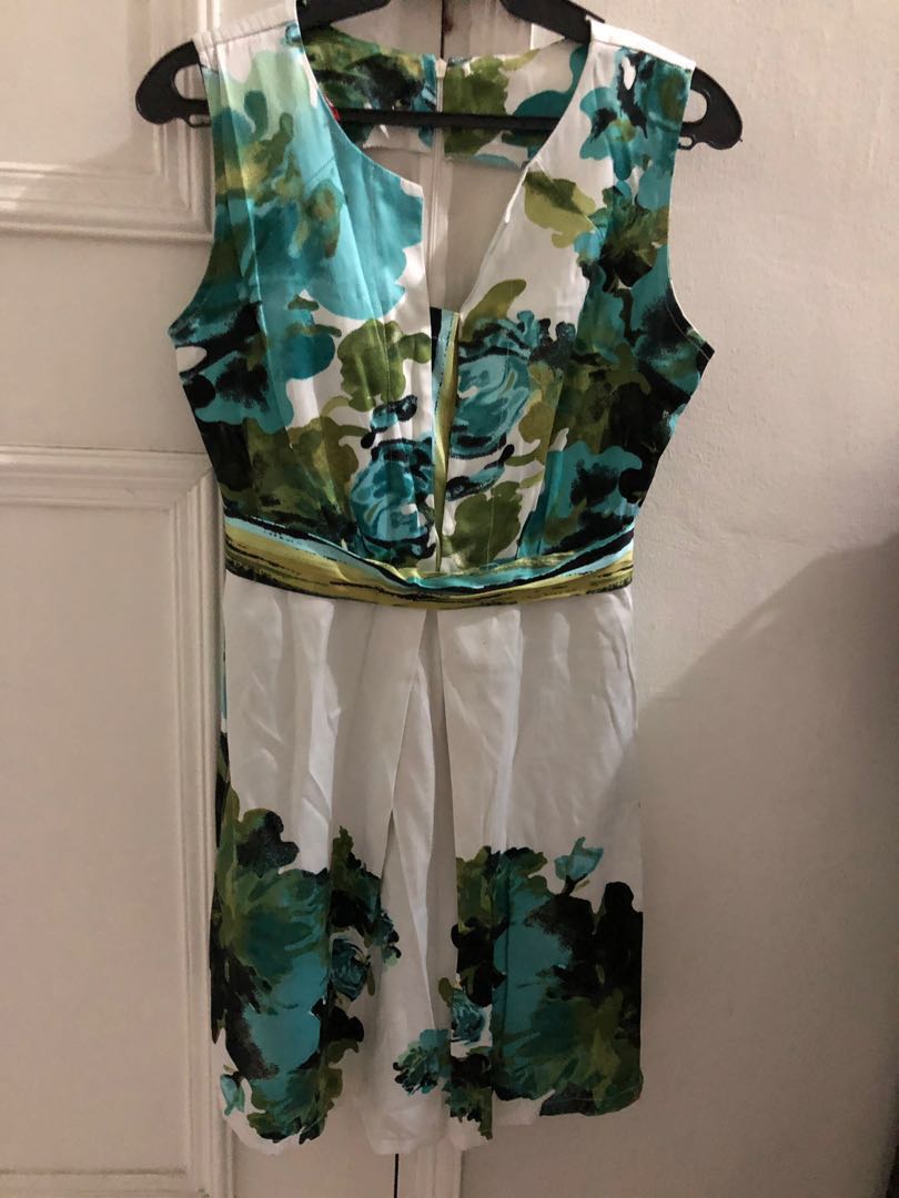 white dress with green