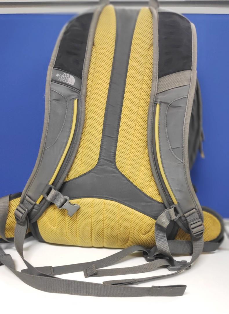 tnf mainframe backpack