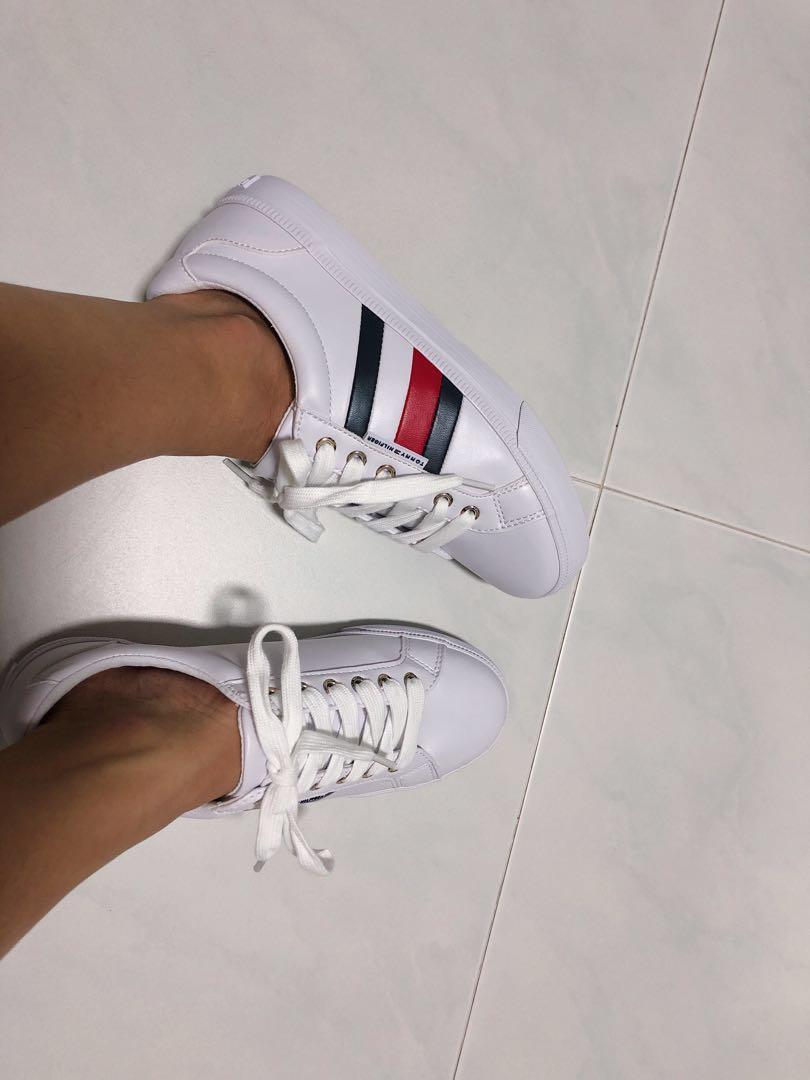 tommy ladies sneakers