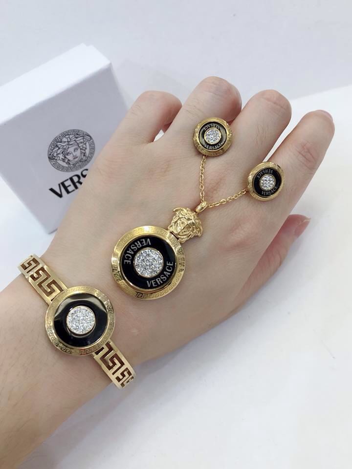 versace jewelry set