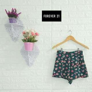 Flower green pants