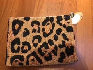 Leopard clutch / pouch