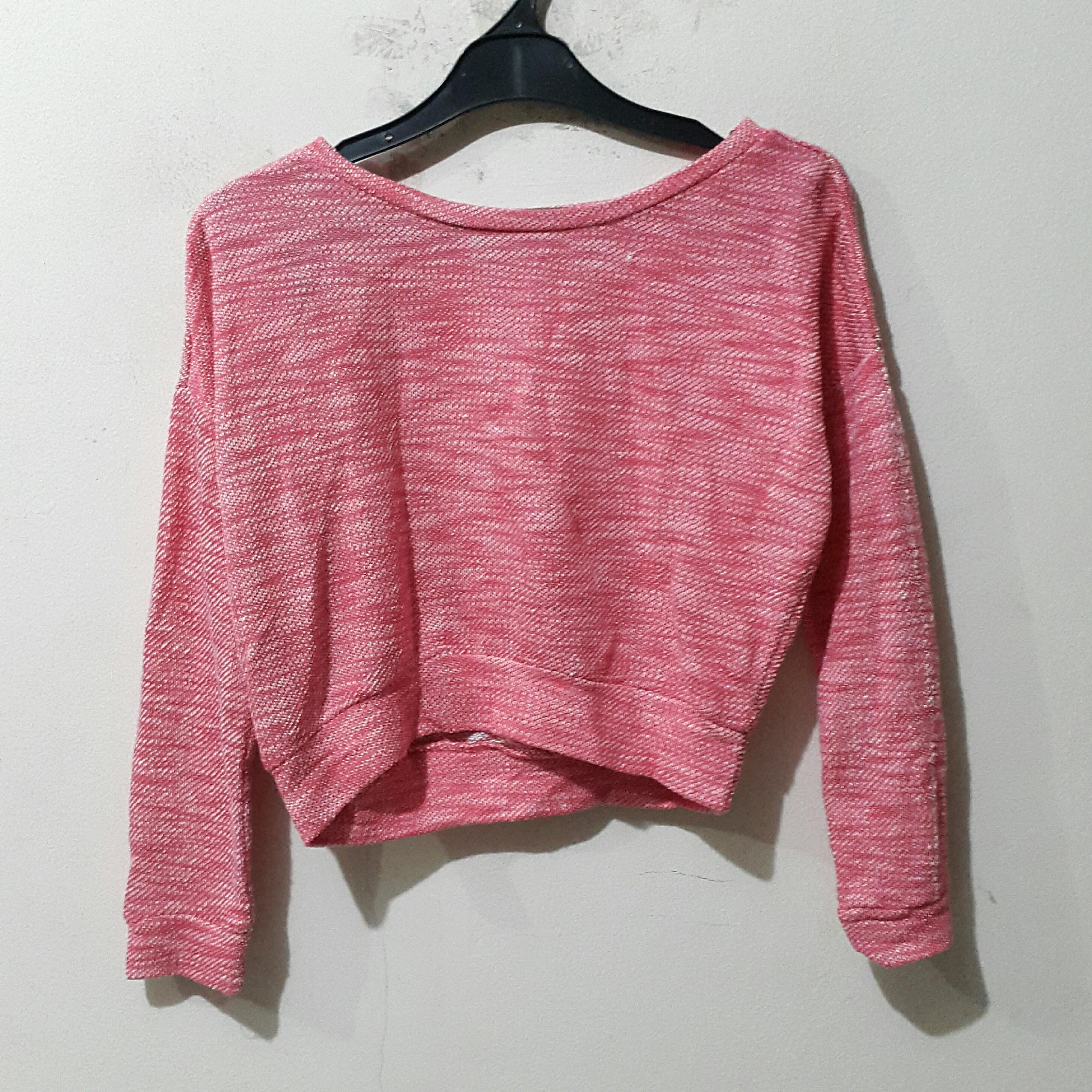 pink crop sweater