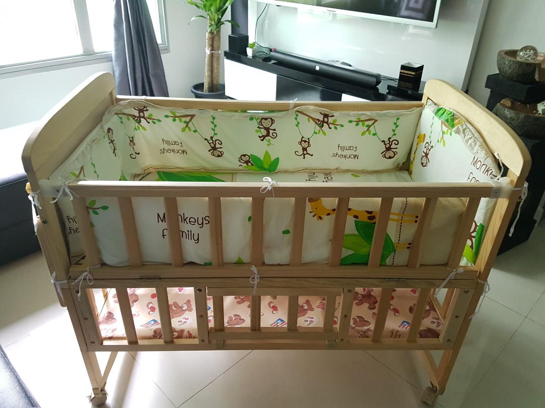 (Urgent Clearance)Baby Cot + bumper, Babies & Kids, Baby Nursery & Kids