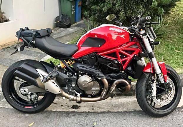 Ducati monster store 821 bekas
