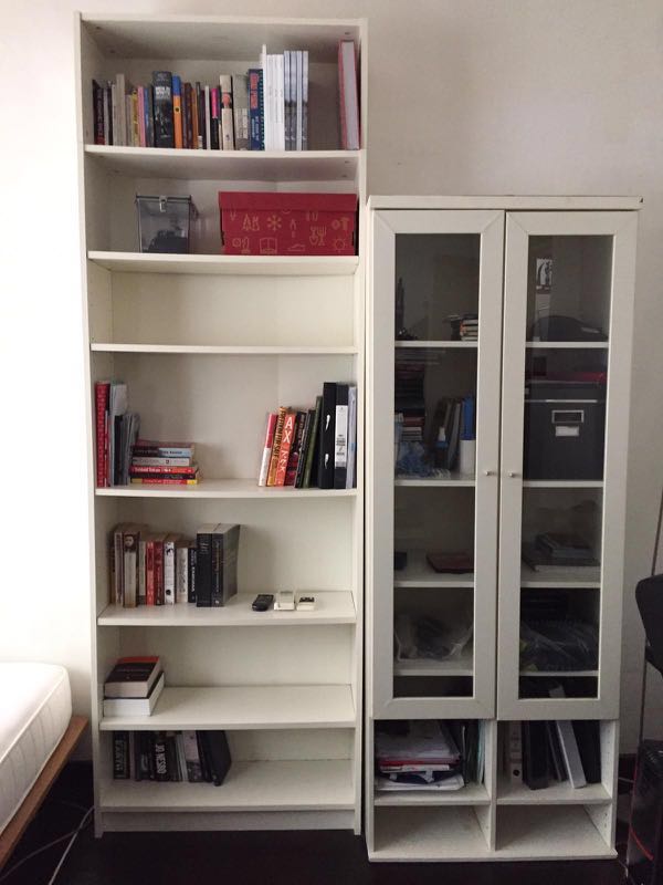 White Glass Door Bookshelf, Ikea Large Bookcase With Glass Doors