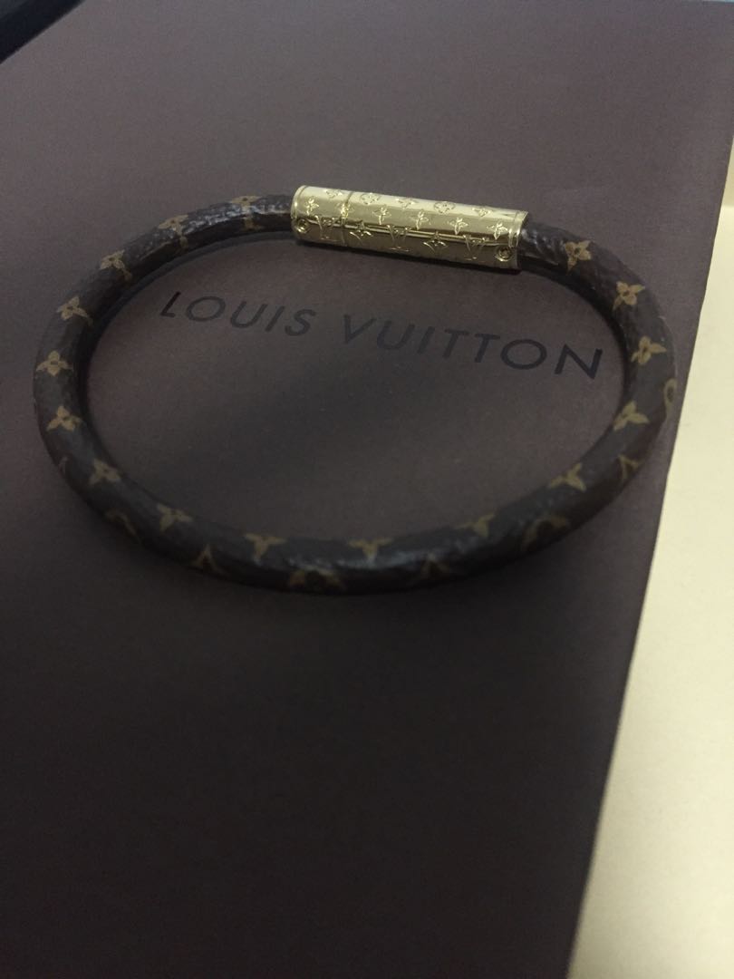 Authenticated Used Louis Vuitton LOUIS VUITTON Bracelet Bangle Brasserie LV  Confidential PM Metal/Enamel Pink Ladies M64366 