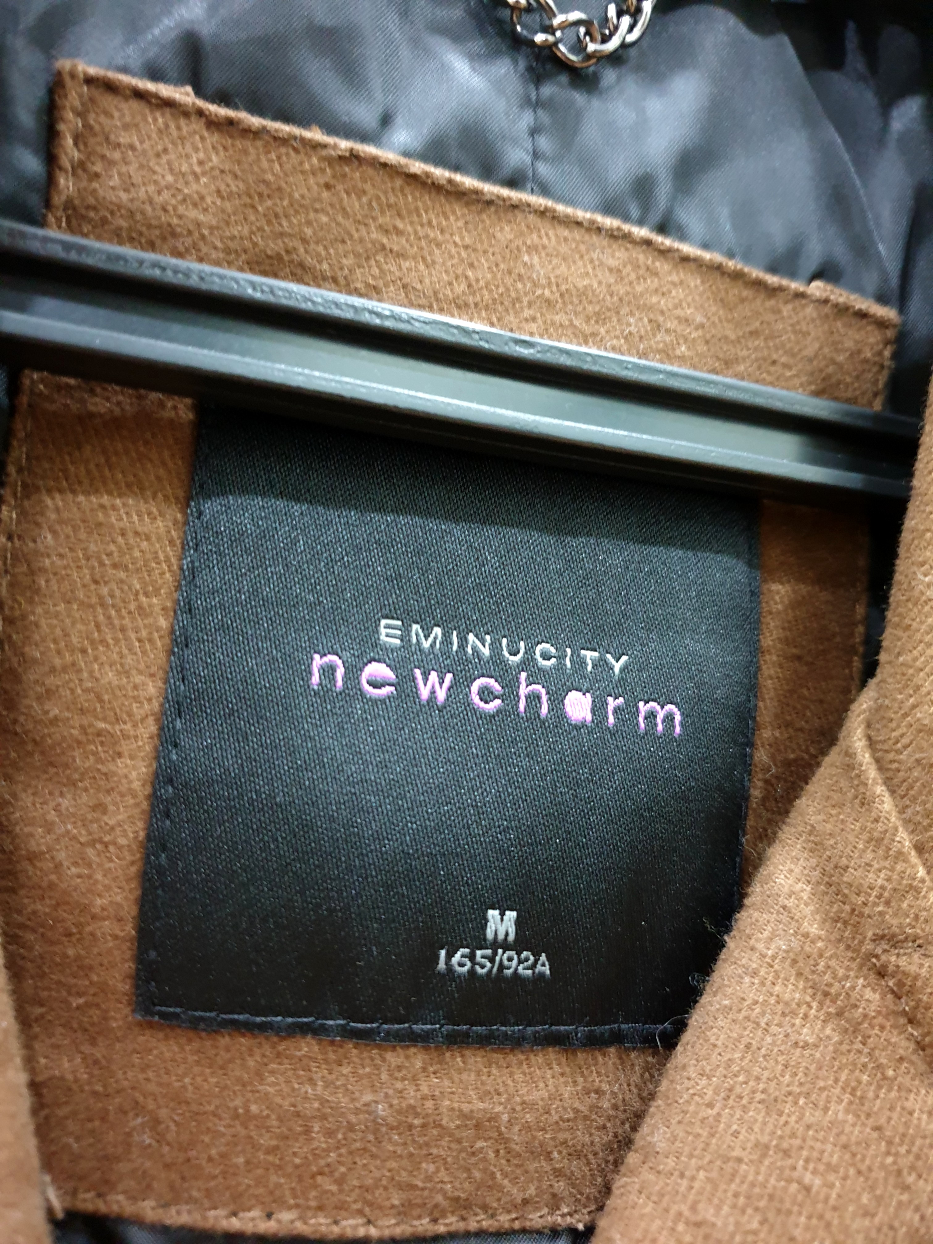 Men Jacket (Category: Coats, Jackets and Outerwear) located in Ampang. Submitted by outsider87 (Listing ID 204508535, Image 3). Description: Bought from China Guangzhou Reason for sale - Clean my wardrobe Had sent to laundry for dry clean before sell it.