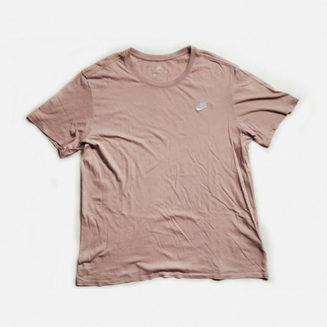 nike boxy t shirt