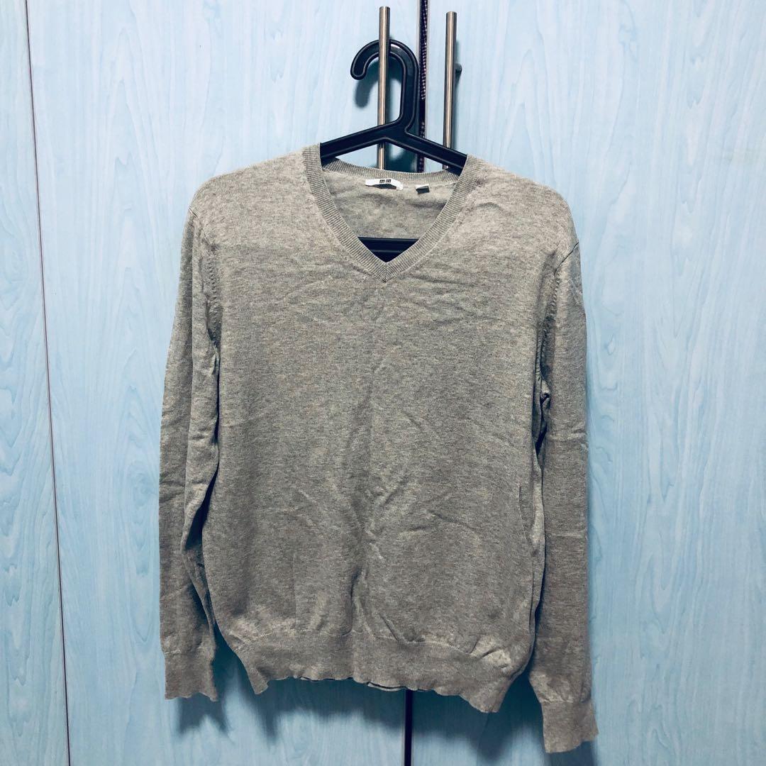 Uniqlo Merino Wool Sweater Men S Fashion Clothes Outerwear On Carousell