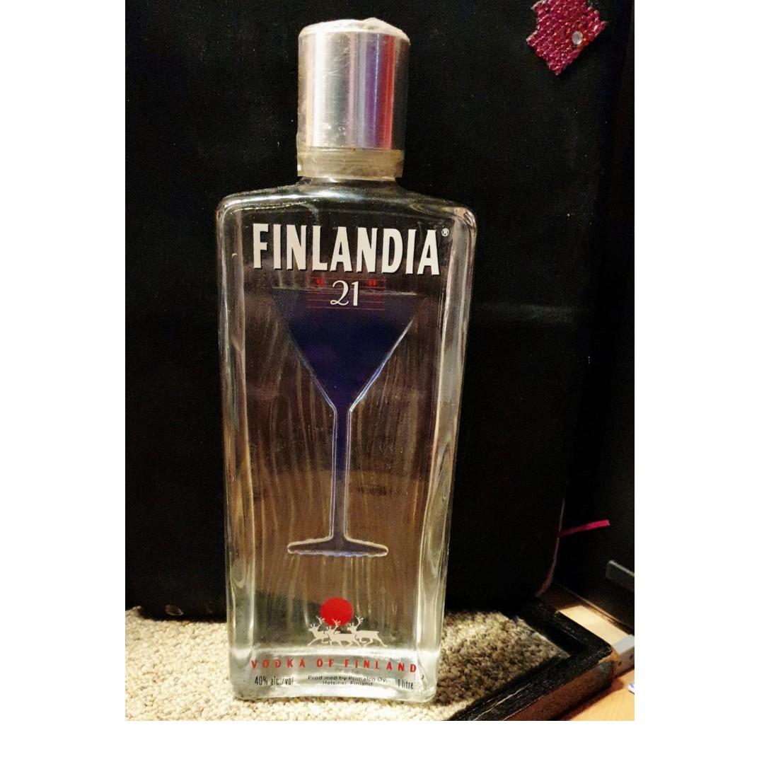 FINLANDIA 真新しく VODKA 21 ウォッカ 1リットル 未開封 FINLANDIA 真新しく VODKA 21 ウォッカ 1リットル 未開封