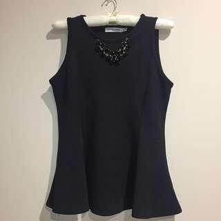 Sleeveless Flared Black Top with Necklace Feature