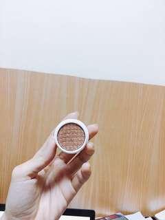 Colourpop 眼影 #LALA
