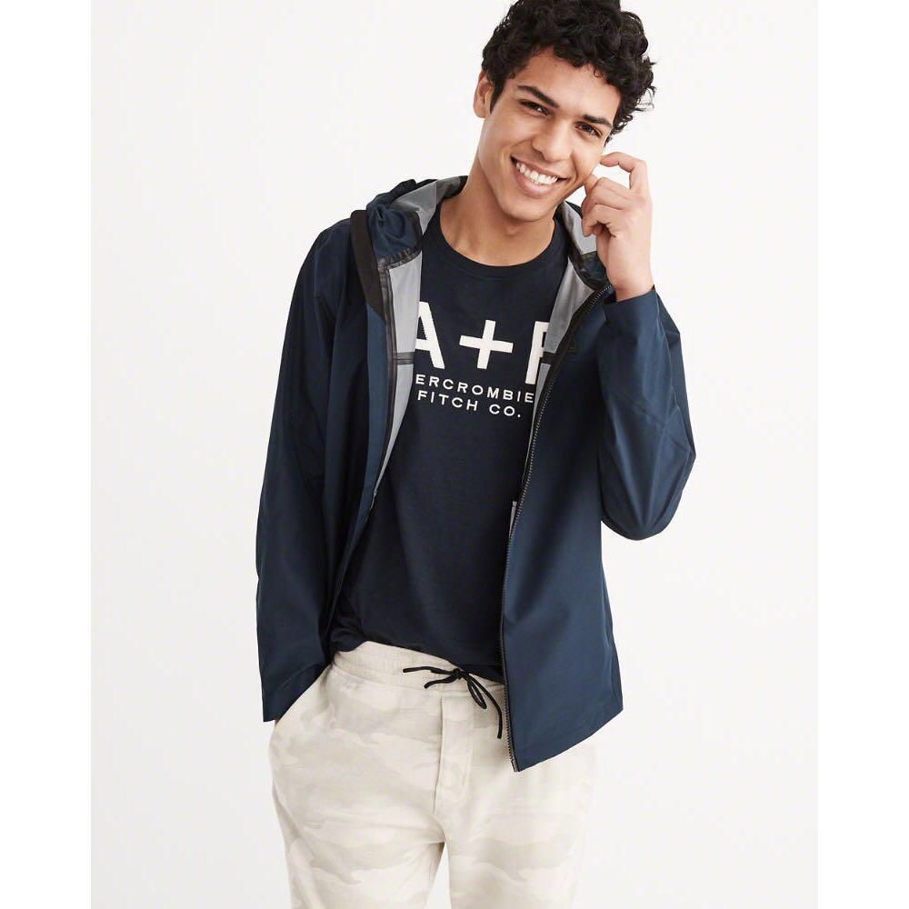 Abercrombie Fitch A F Men s Navy Waterproof Rain Jacket