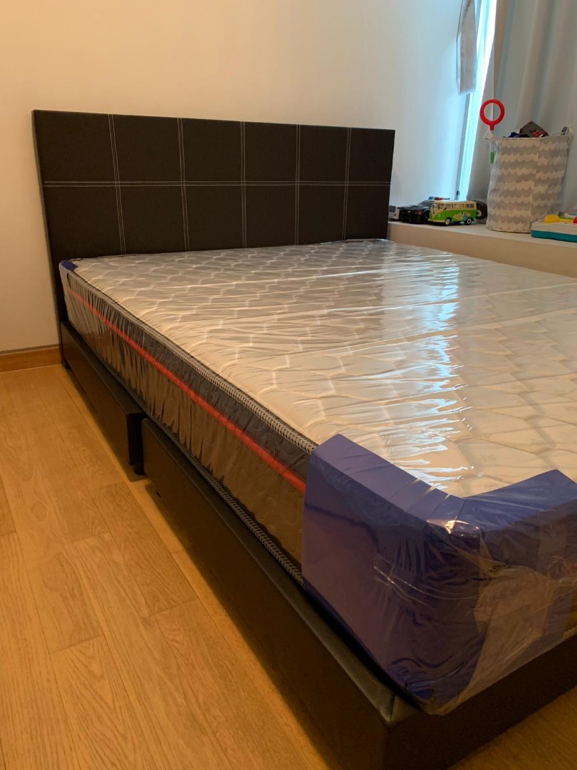 Brand New Queen Size Mattress And Free Bed Frame Furniture Beds