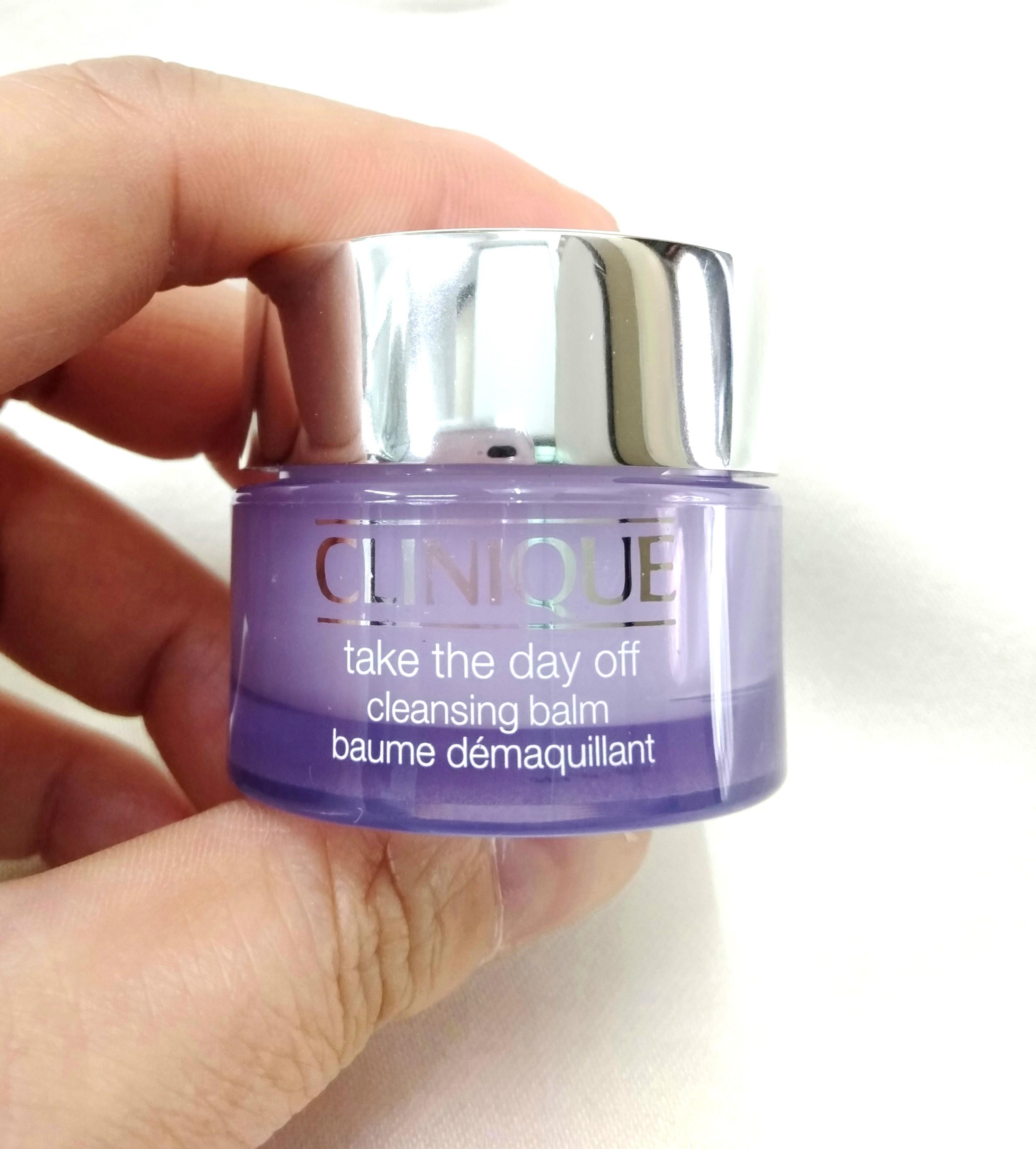 Clinique Take The Day Off Cleansing Balm 15ml Health Beauty Face Skin Care On Carousell Hafif yapısı ile yüz ve göz makyajınızın hızlıca temizlenmesine yardımcı olur. clinique take the day off cleansing balm 15ml