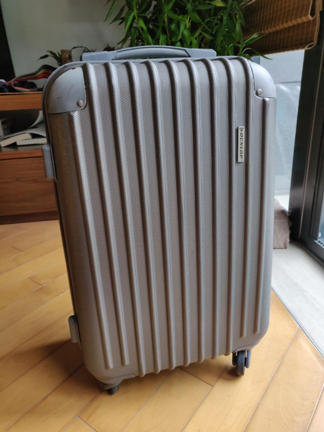 dunlop small suitcase