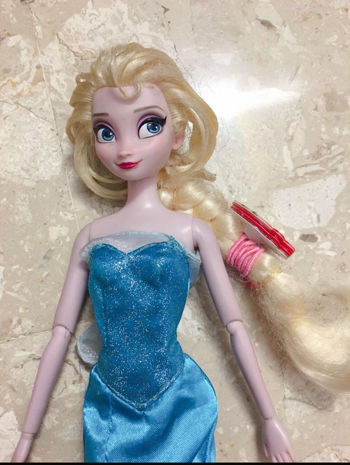 elsa doll hair