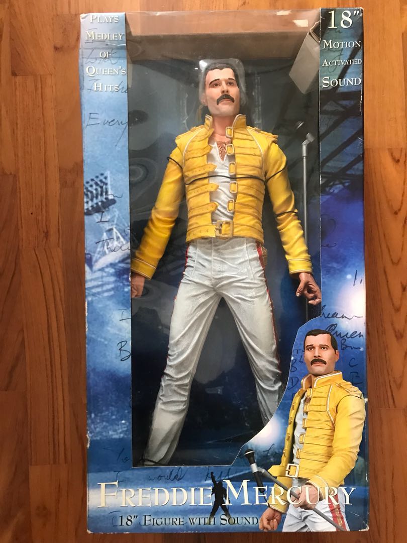 neca freddie mercury