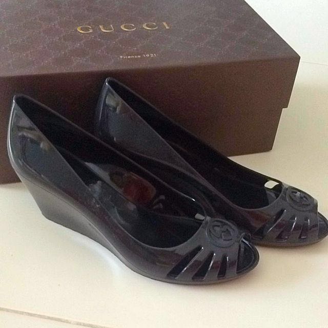 gucci jelly wedges