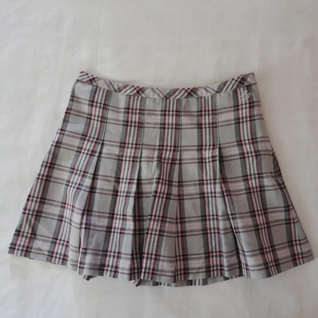 H M Pleated Plaid Mini Skirt Women s Fashion Bottoms Skirts on