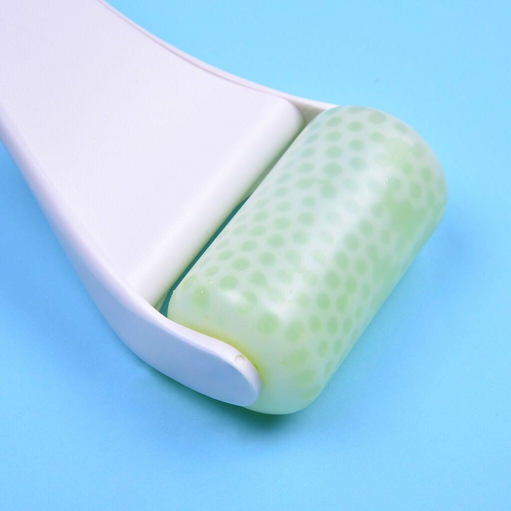 Ice Face Roller Face massager (Category: Massage Devices) located in Cavite. Submitted by abellu (Listing ID 204571576, Image 2). Description: .