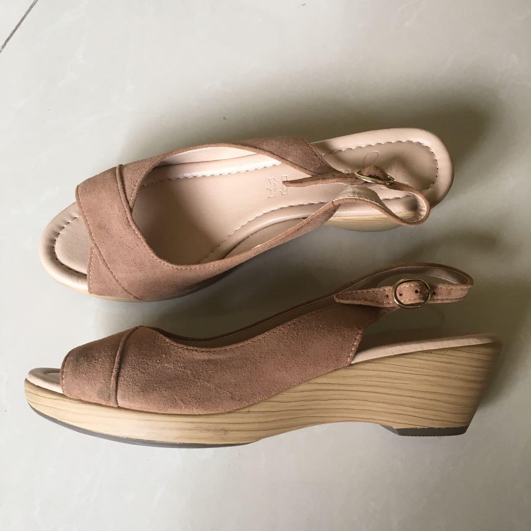 M&s clearance footglove sandals