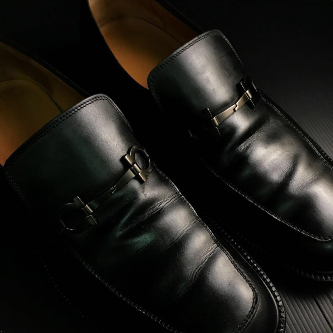 Harga sepatu deals salvatore ferragamo
