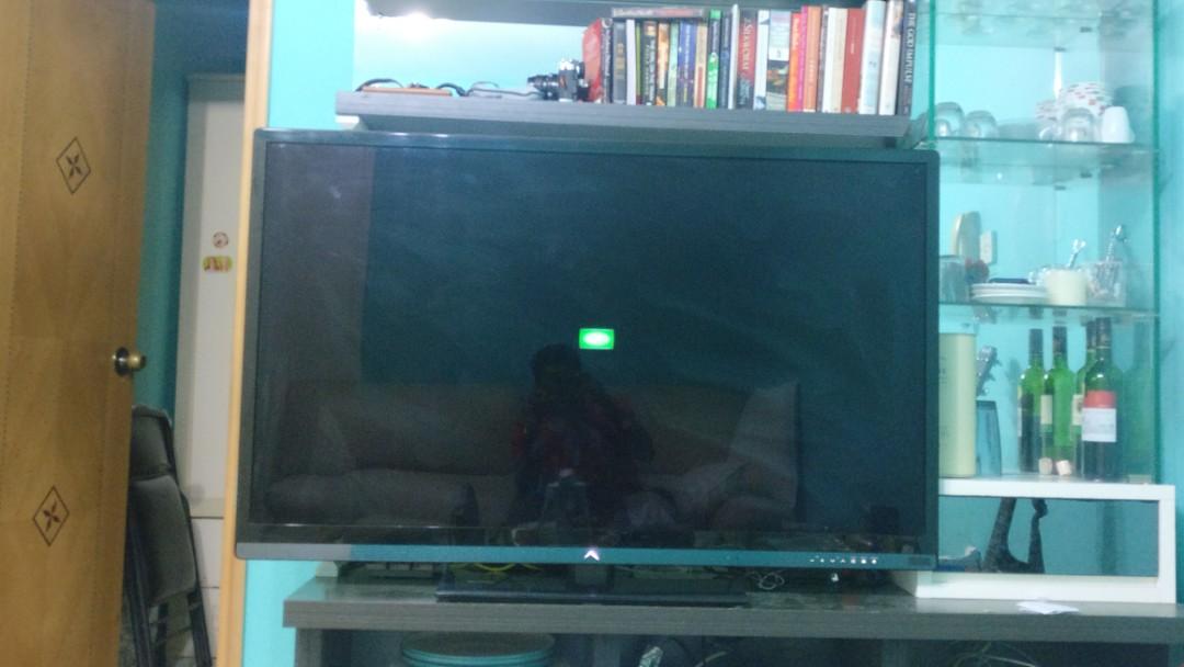 Sharp Aquos 52 inch Super Slim LCD Tv, 家庭電器, 電視 & 其他娛樂, 電視 Carousell