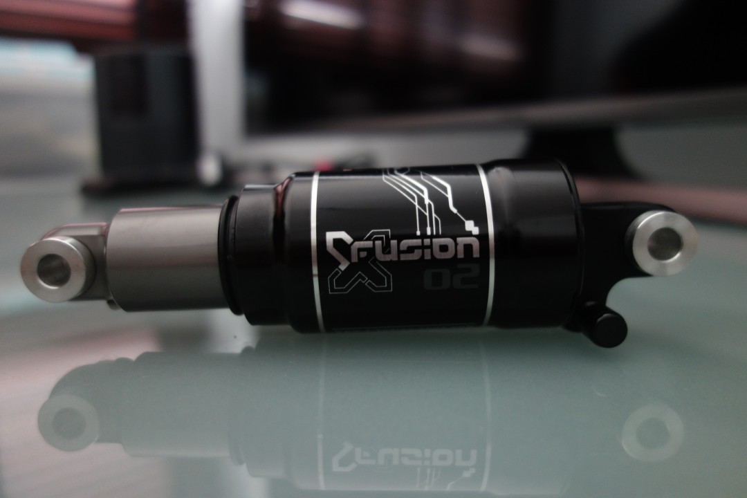 150mm top rear shock