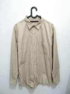 Kemeja Merk UNIQLO