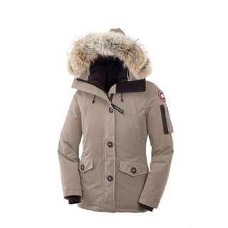 Canada goose montebello parka size XS