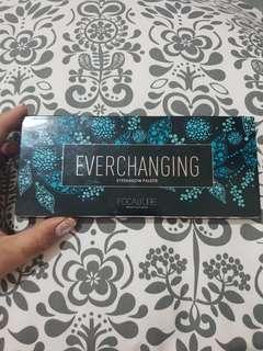 FOCALLURE everchanging eyeshadow palette
