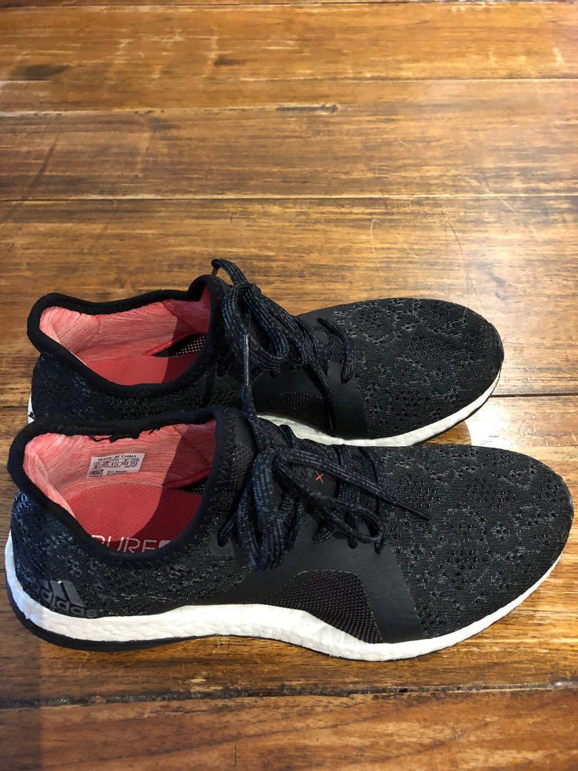 pure boost women's shoes