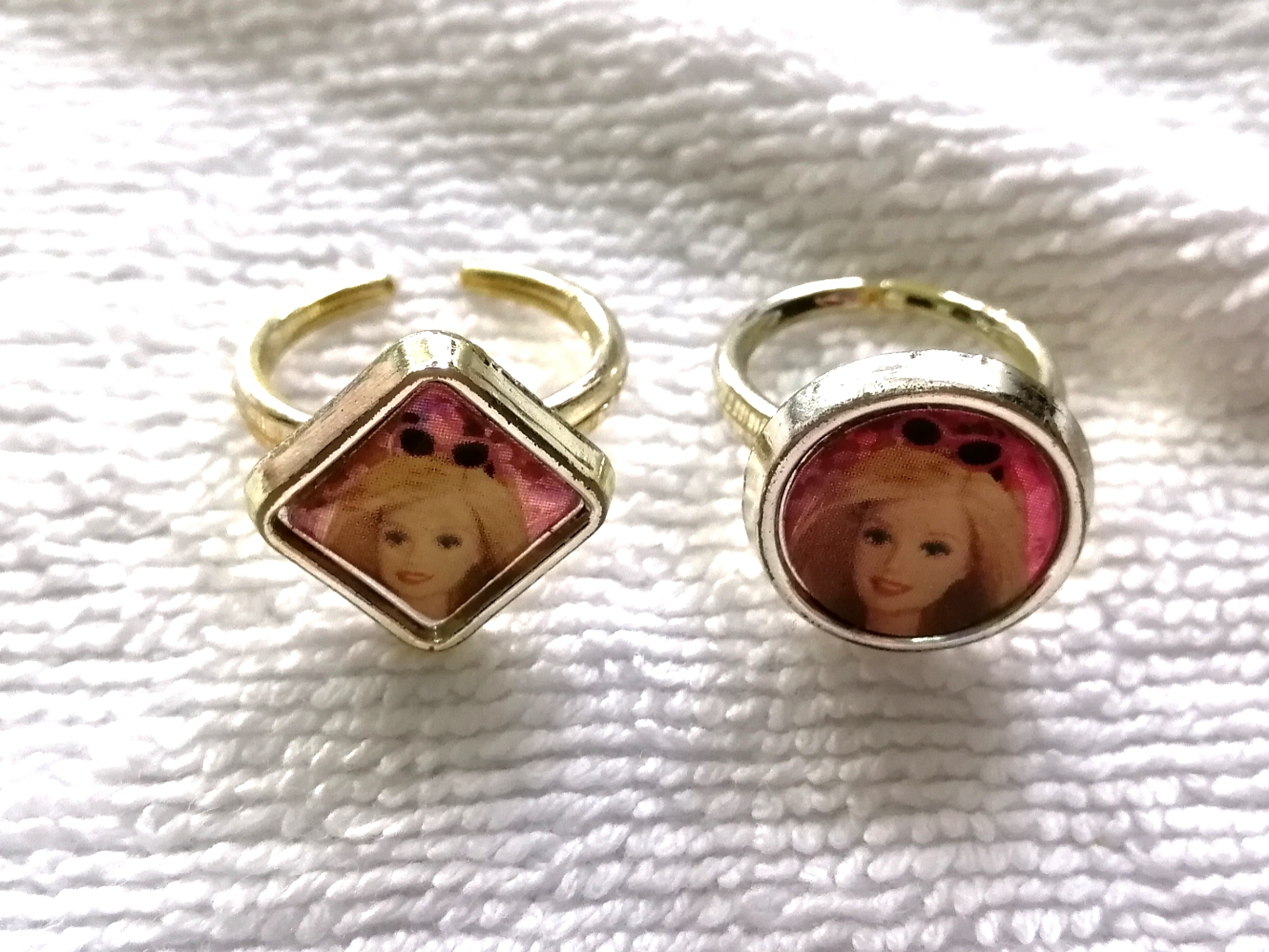 Barbie ring online