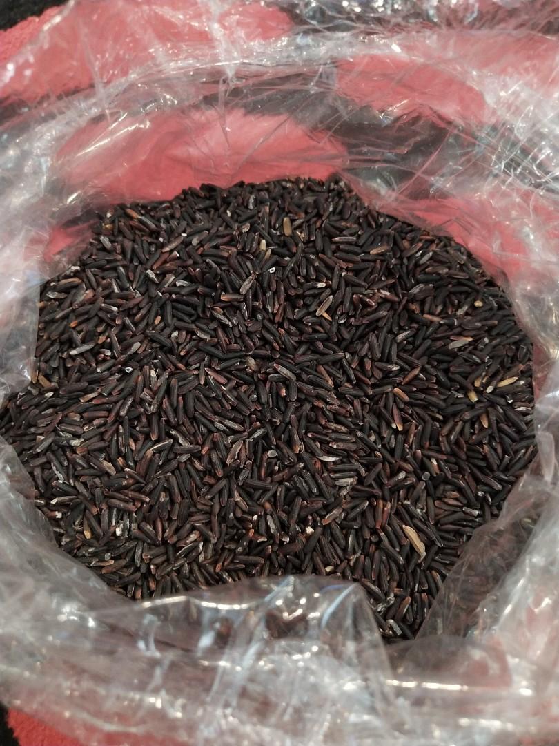 Beras Pulut Hitam Food Drinks Instant Food On Carousell