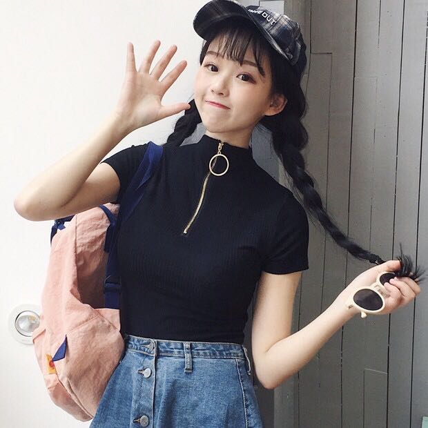 black zip up turtleneck