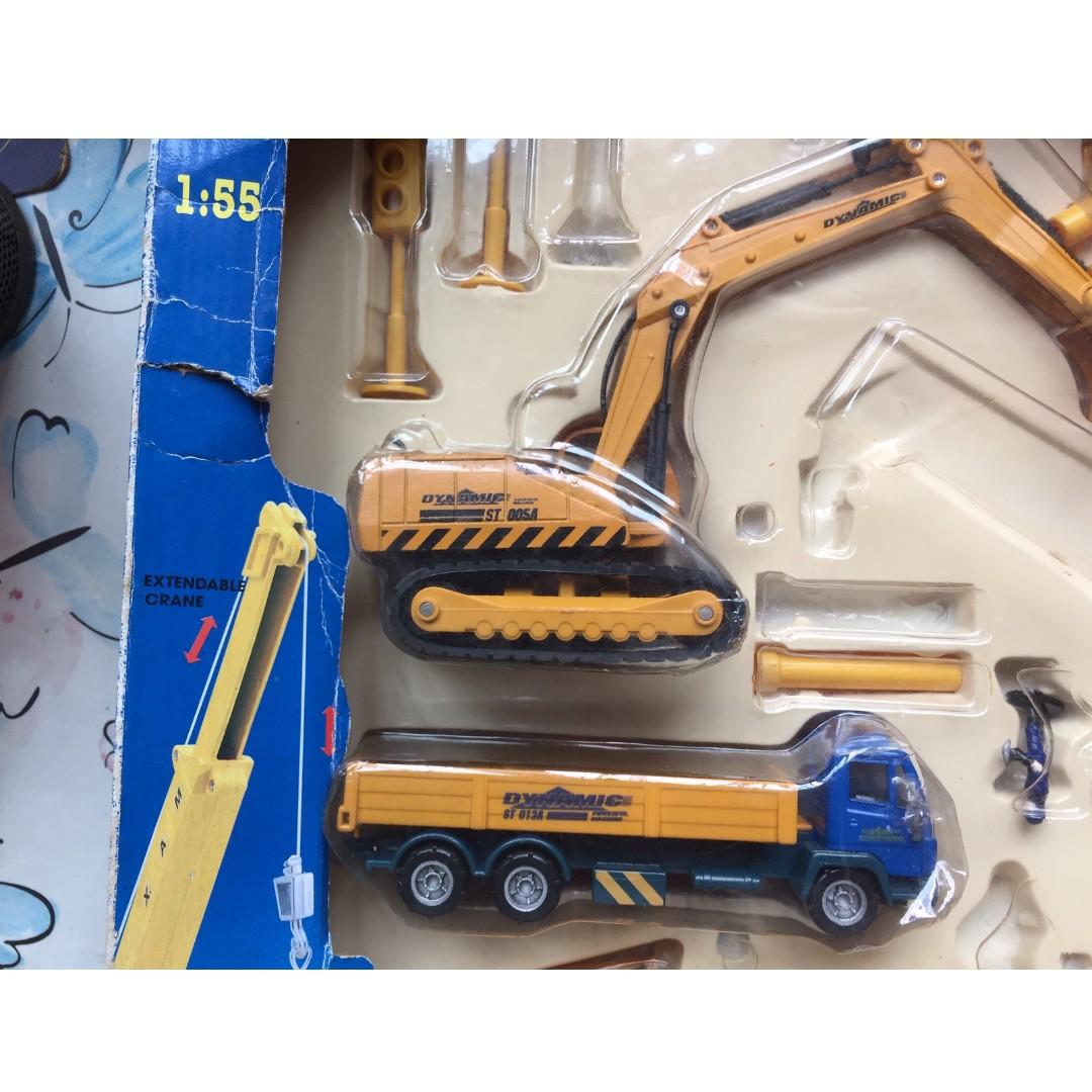 Excavator & Crawler Crane, Hobbies & Toys, Toys & Games on Carousell