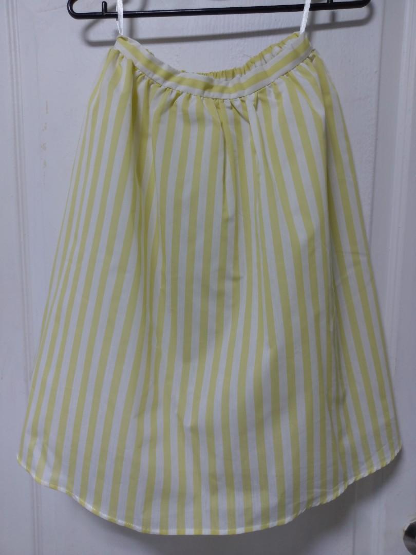 E Hyphen World Gallery Skirt Women S Fashion Clothes Dresses Skirts On Carousell