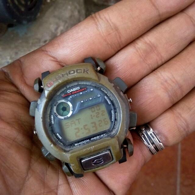 G Shock Modul G 2210 Fesyen Pria Jam Tangan Di Carousell