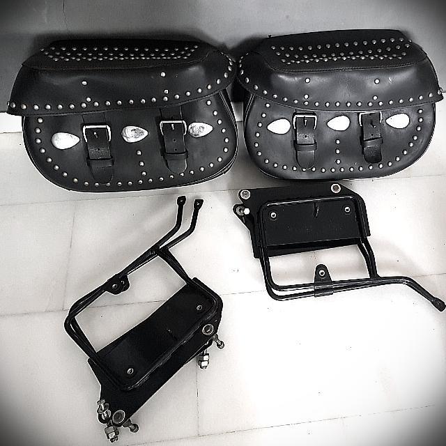 Harley davidson hot sale heritage softail saddlebags