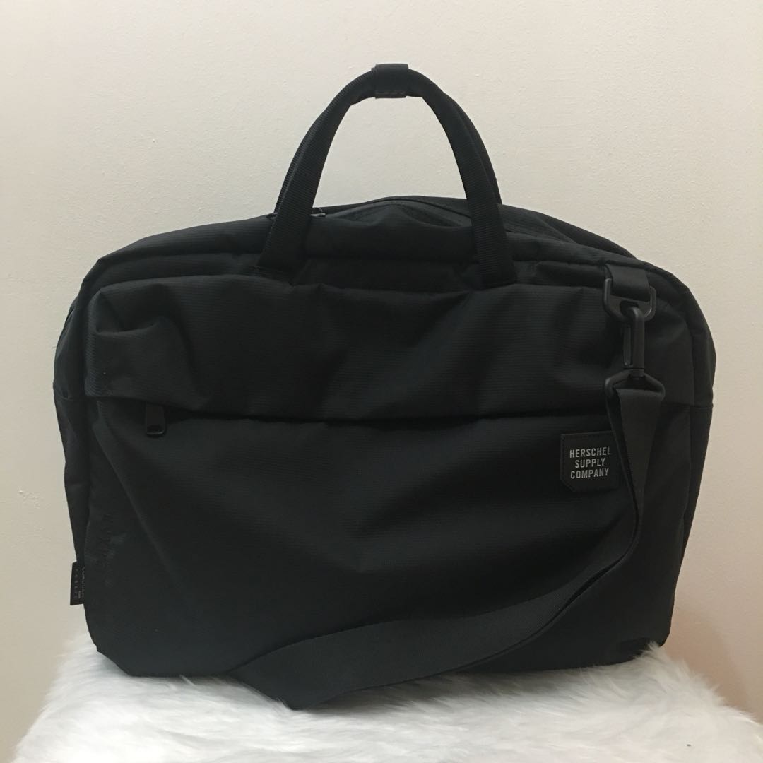 Herschel Britannia Messenger Backpack Men s Fashion Bags Backpacks on Carousell
